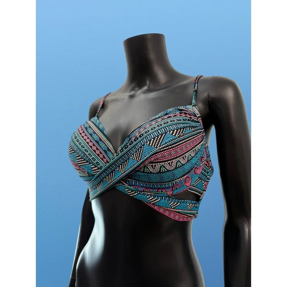 Coco Reef Bikini Top 36/38 DD Underwire Twist Front Multicolor Swim‎ Top